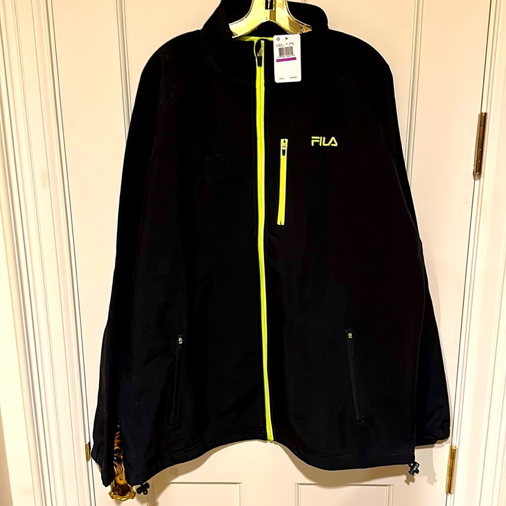 NWT💙FILA MENS BLACK ZIP UP PERFORMANCE JACKET WITH BRIGHT GREEN TRIM SIZE XXL